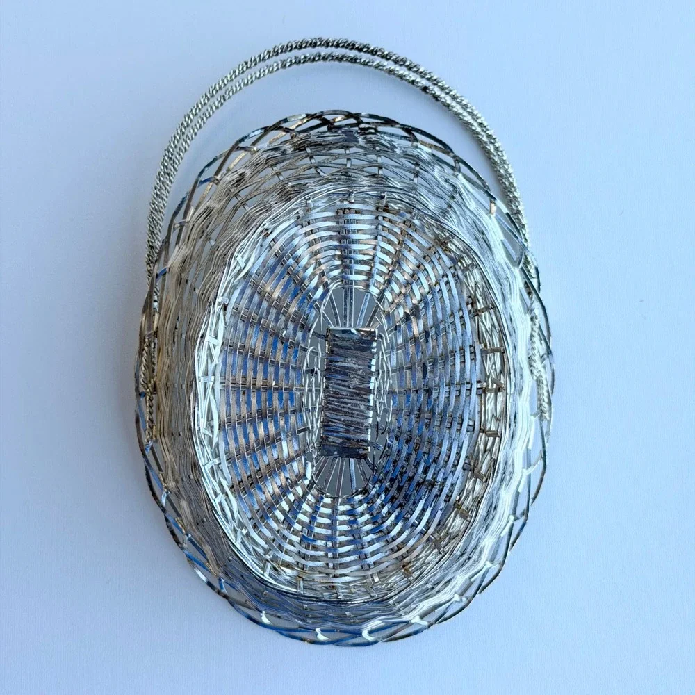 Vintage Wire‎ Metal Basket Silver Small With Handle Easter